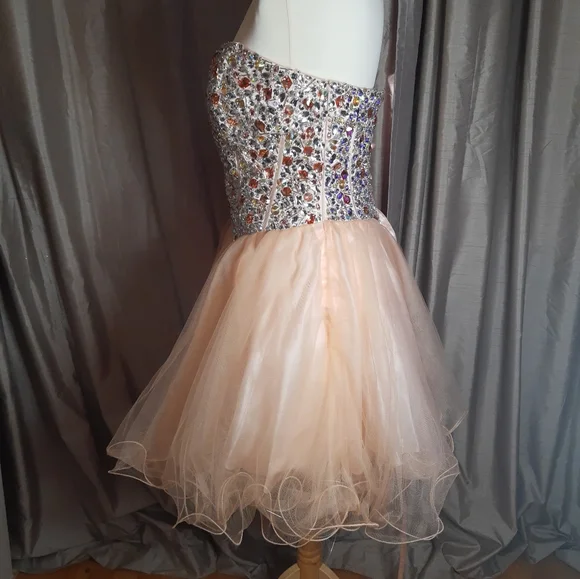 Bejeweled peach sweetheart short full skirt prom / party dress Goya London 10-12 - Picture 6 of 16